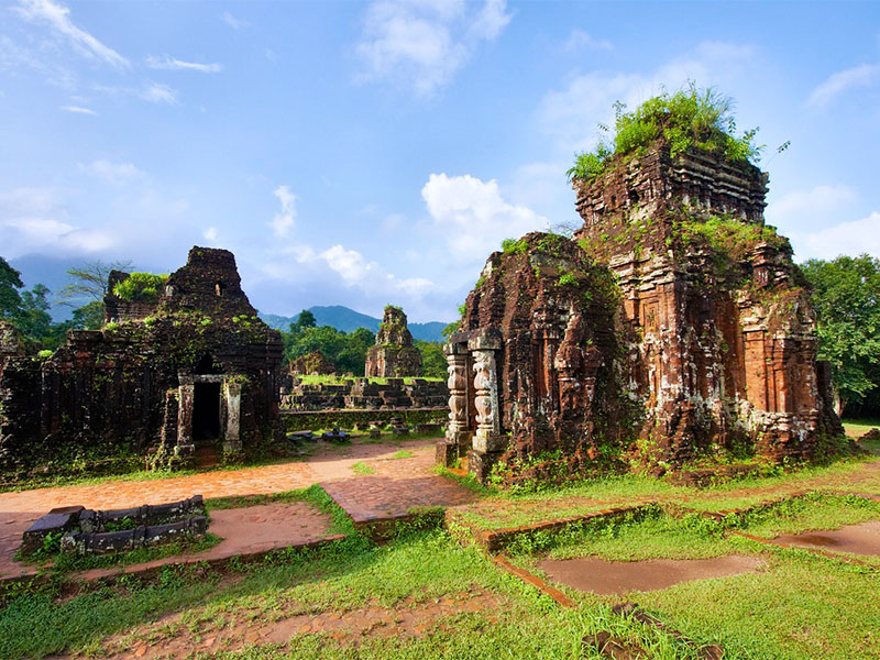 Private, Luxury & SIC tours of Indochina with TransViet Travel