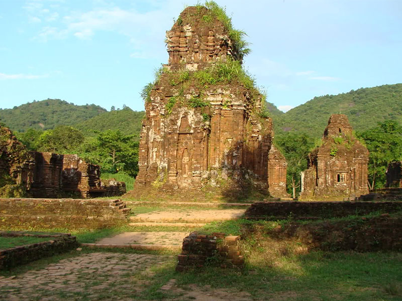 Private, Luxury & SIC tours of Indochina with TransViet Travel