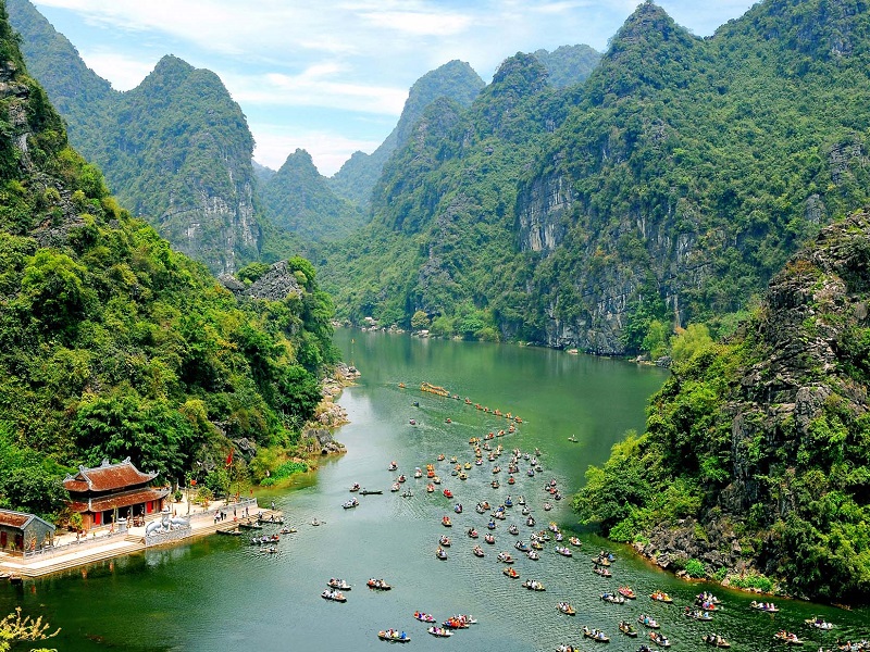 Private, Luxury & SIC tours of Indochina with TransViet Travel